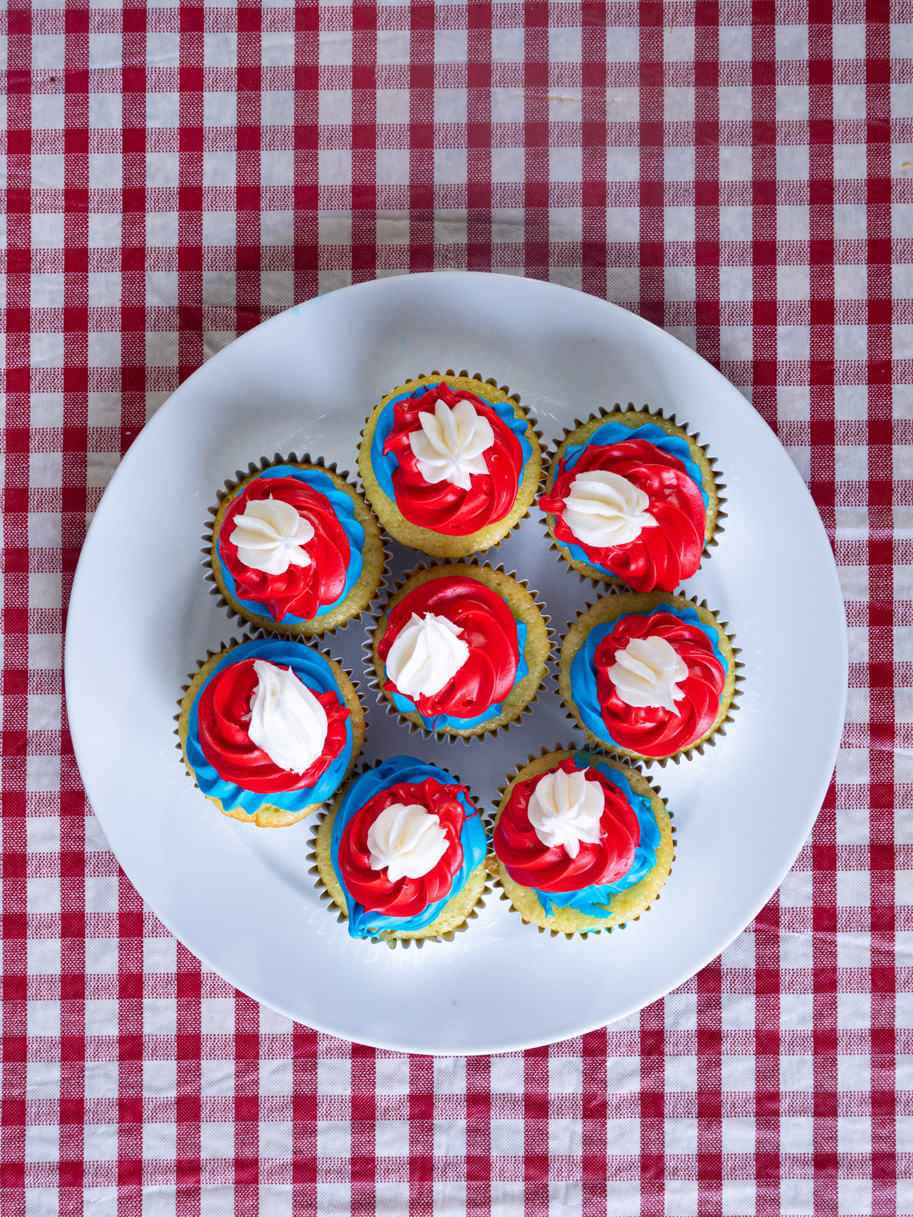 Bomb Pop Cupcakes