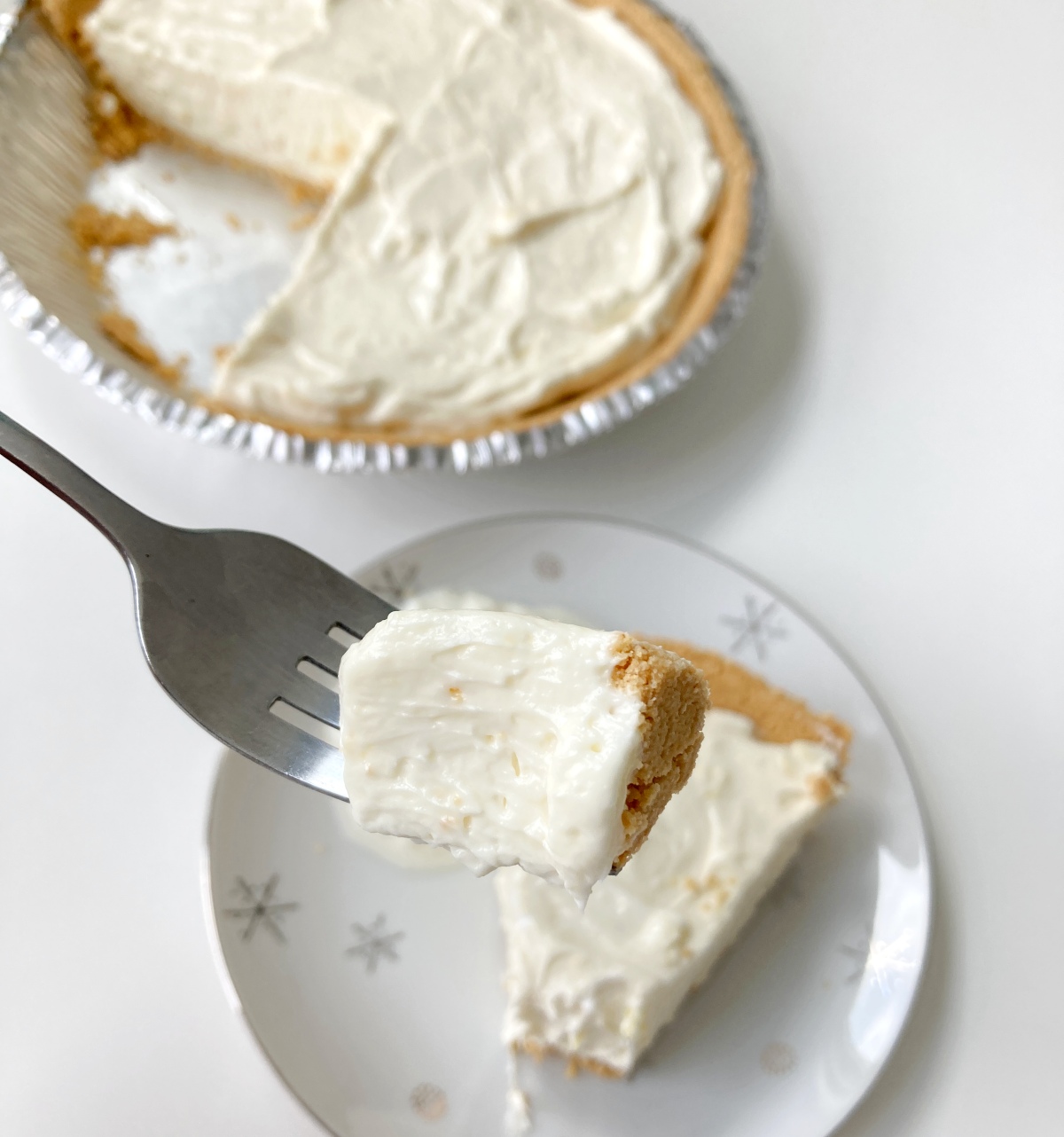 5-Ingredient No-Bake Cheesecake