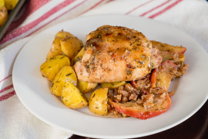Sheet-Pan-Apple-Pecan-Chicken-1-of-1-728x486