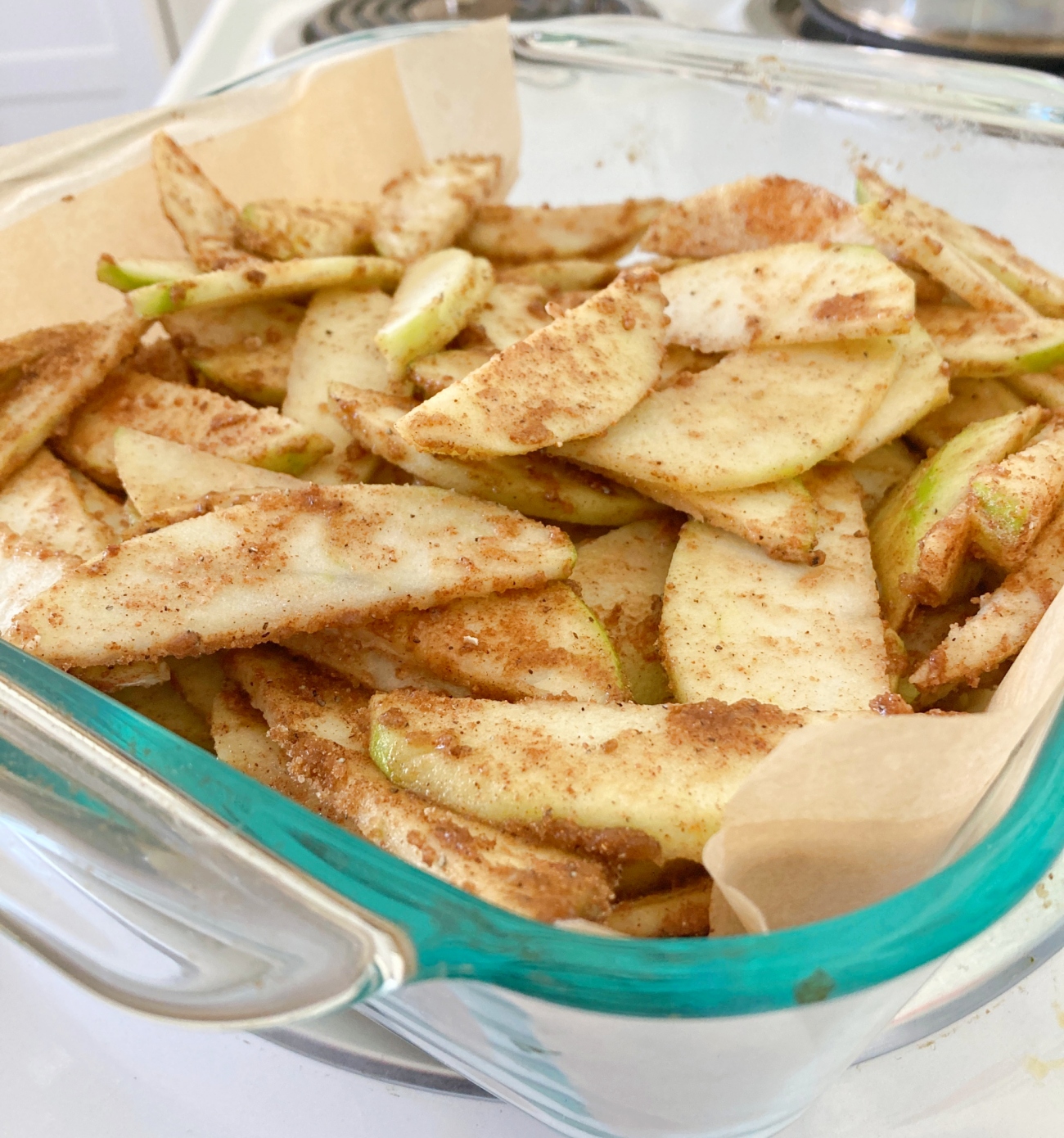 Apple Pie Shortbread Bars