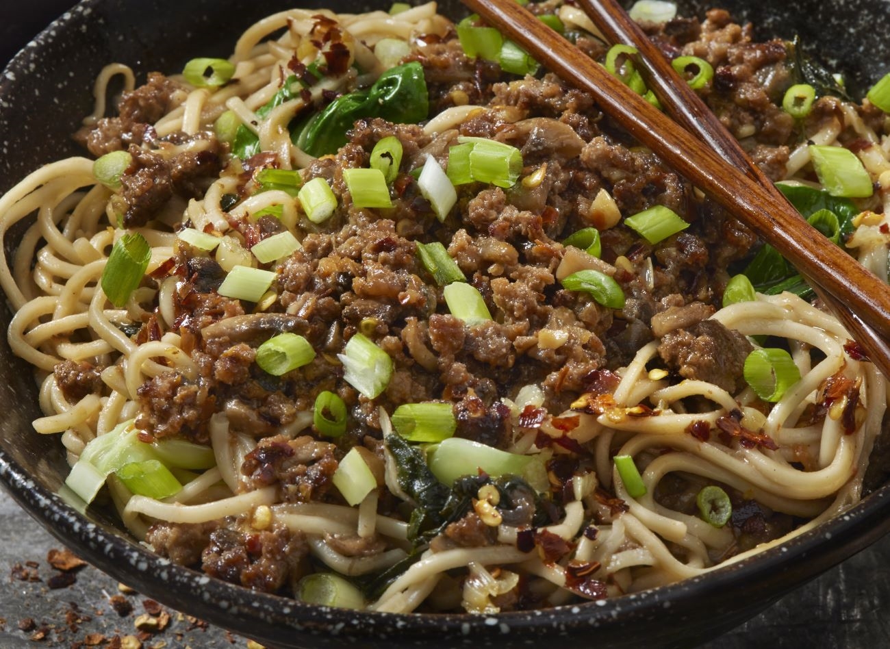 Dan-Dan-Pork-Noodles-Horizontal-2