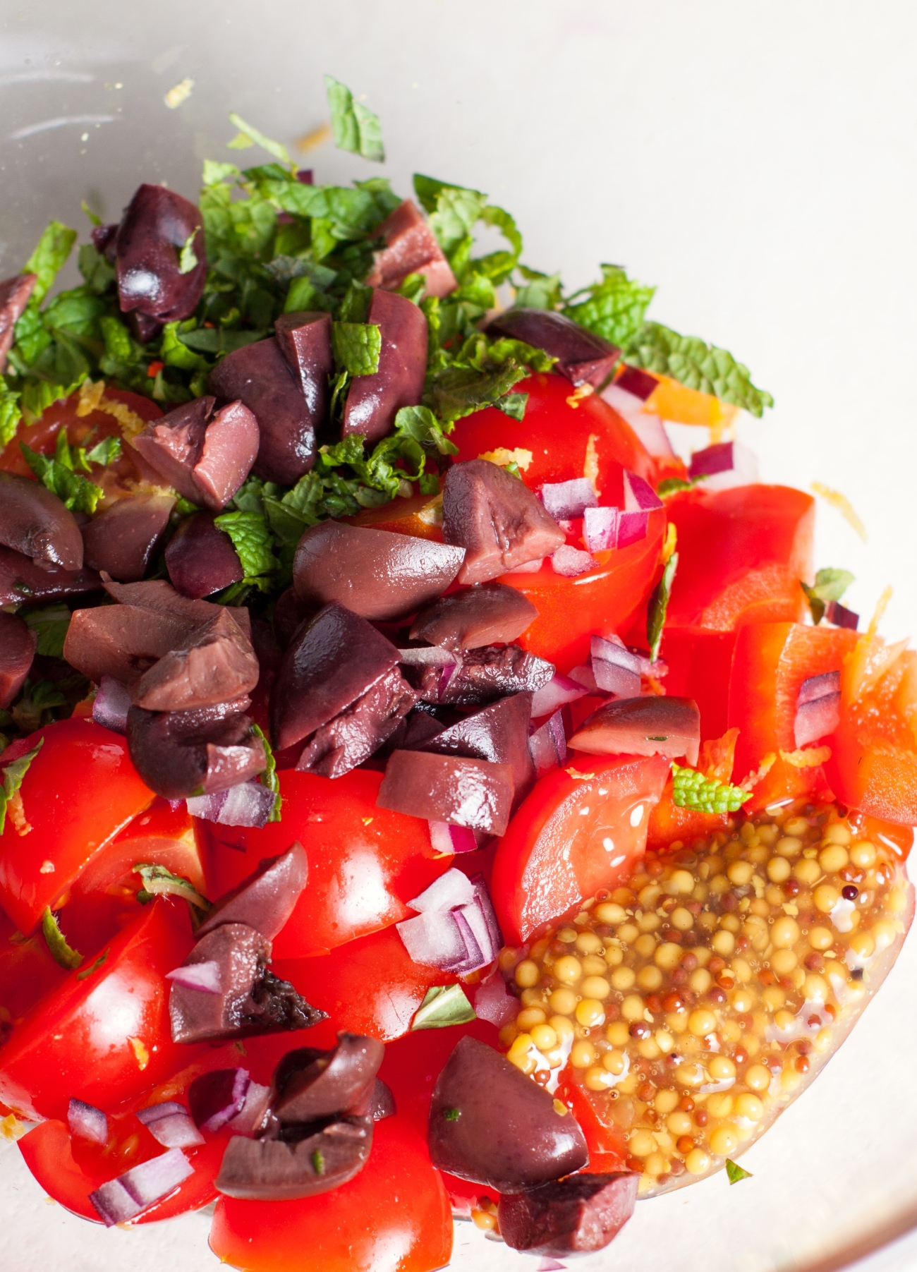 Tuna Lettuce Bowl Vertical 1
