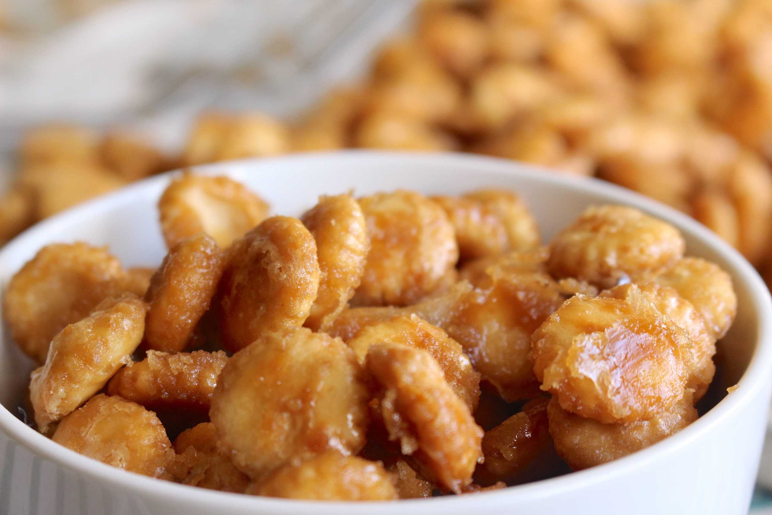 Caramel Cracker Bites 9-min