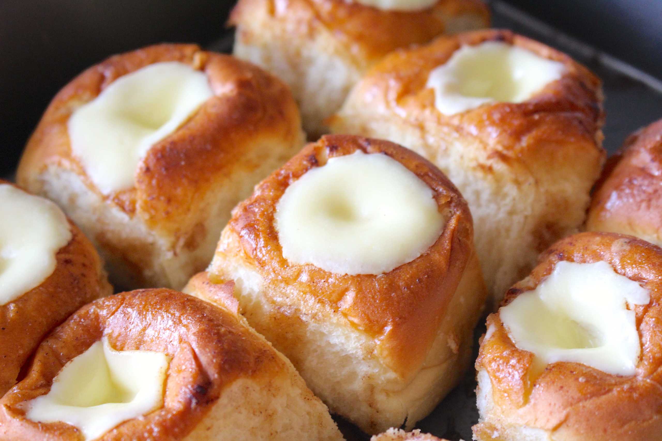 Hawaiian Cheesecake Danish 6-min