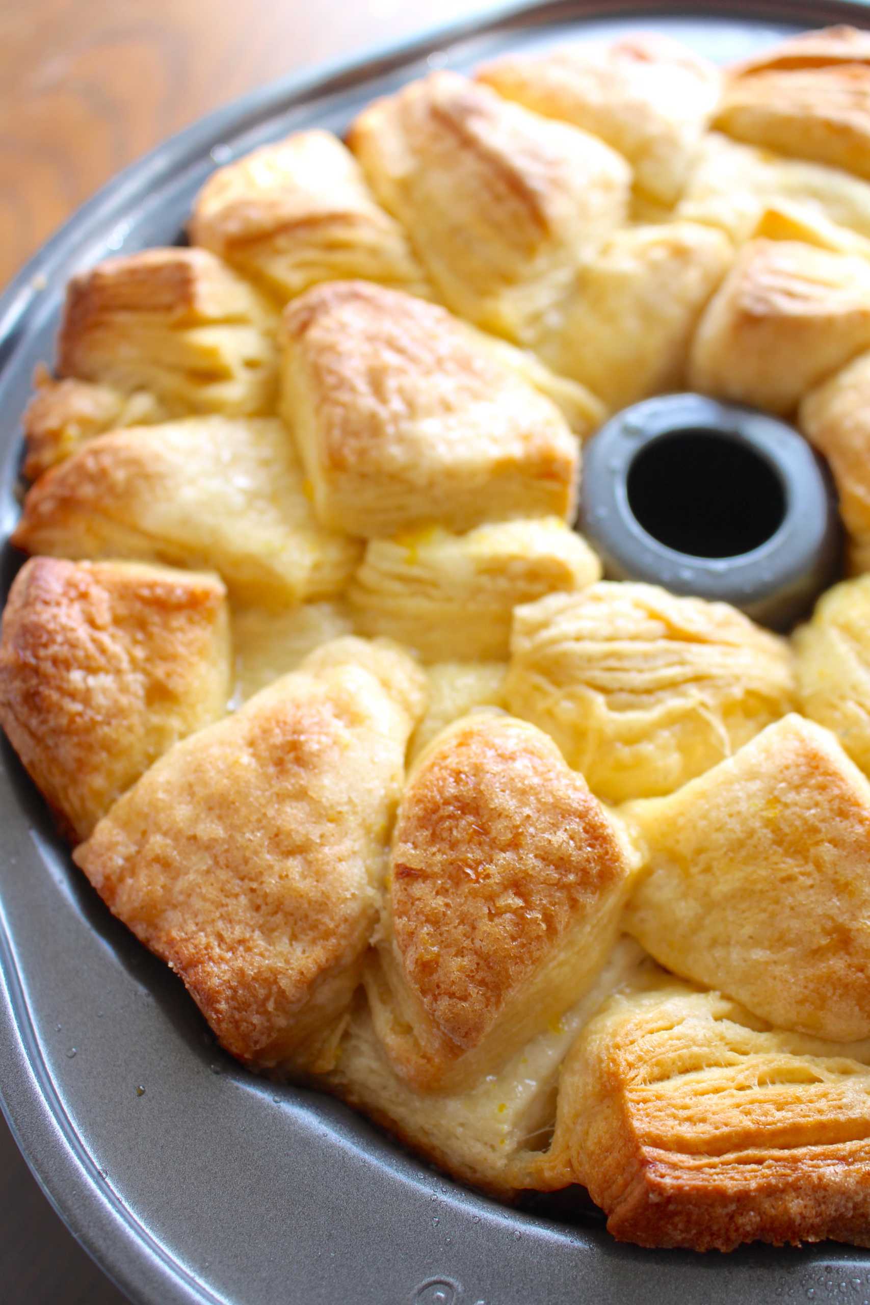 Orange monkey bread 4-min