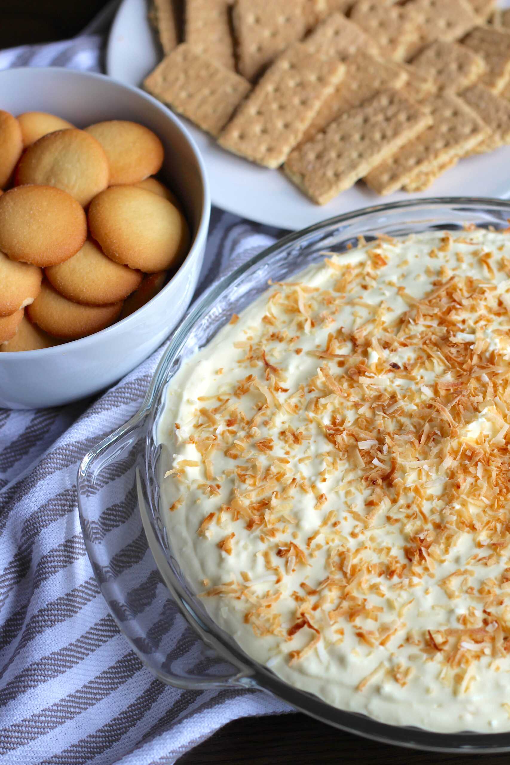 coconut cream dip 3-min