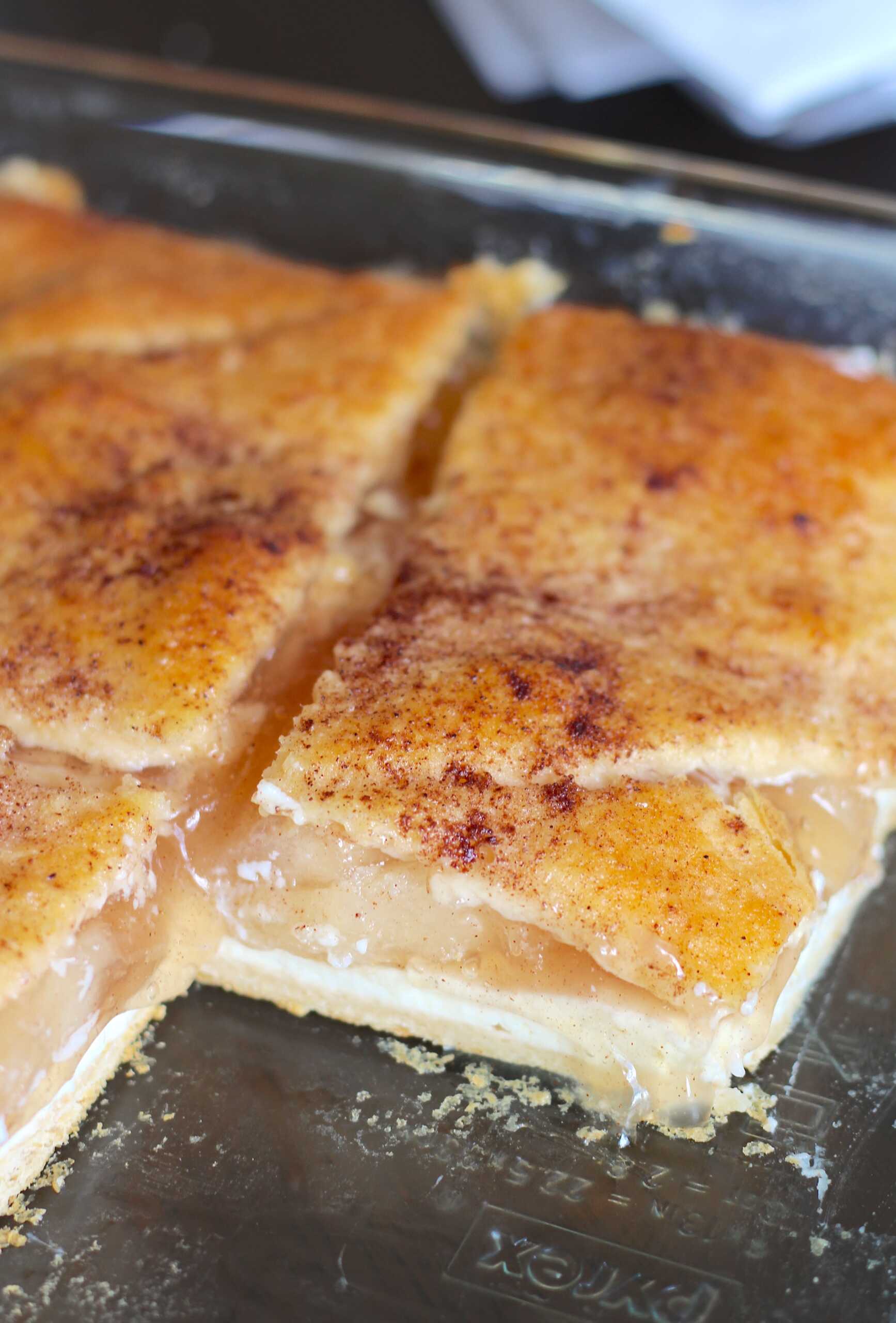 Apple Cheesecake Danish Bars 7-min