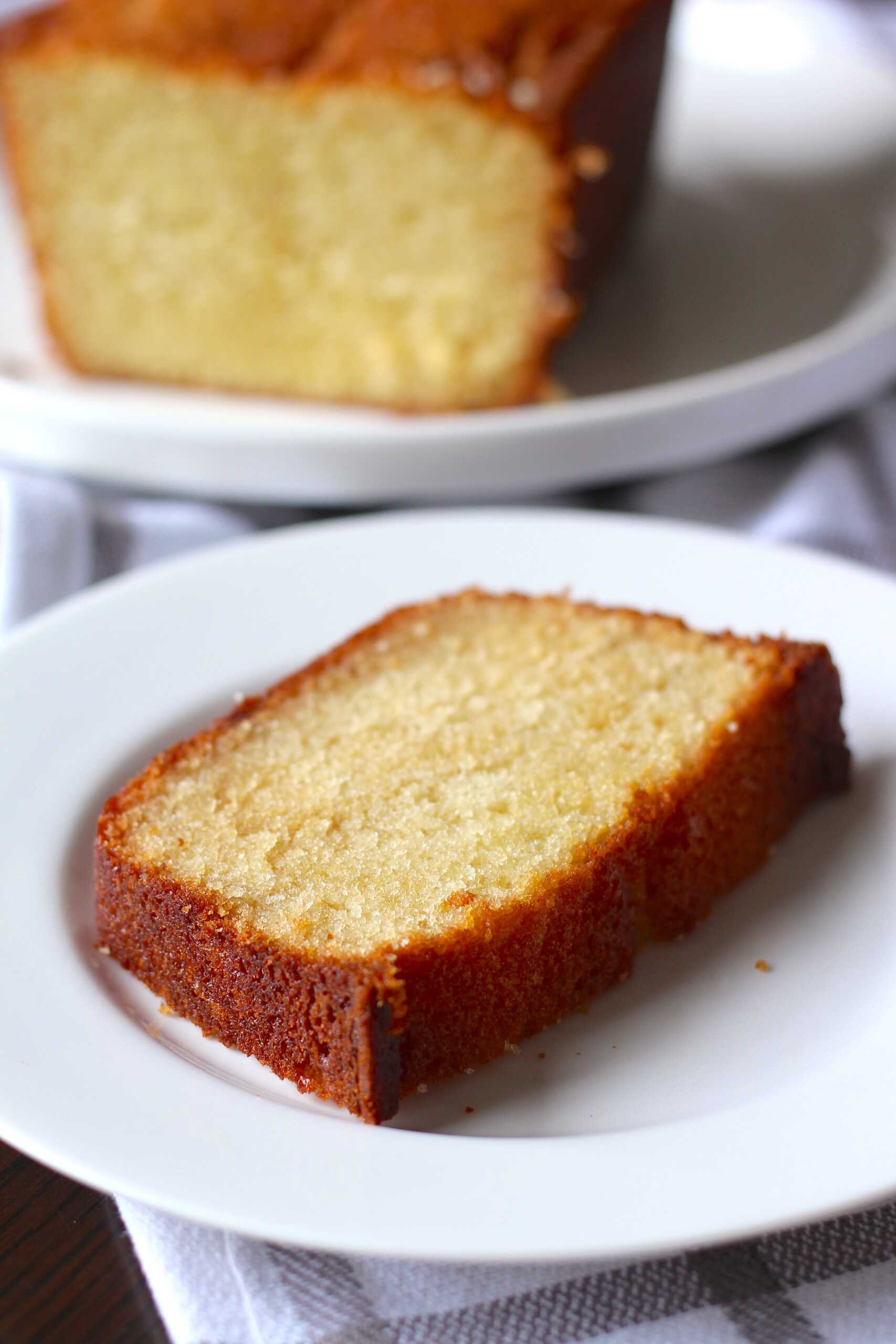 Lemon Yogurt Cake 9-min