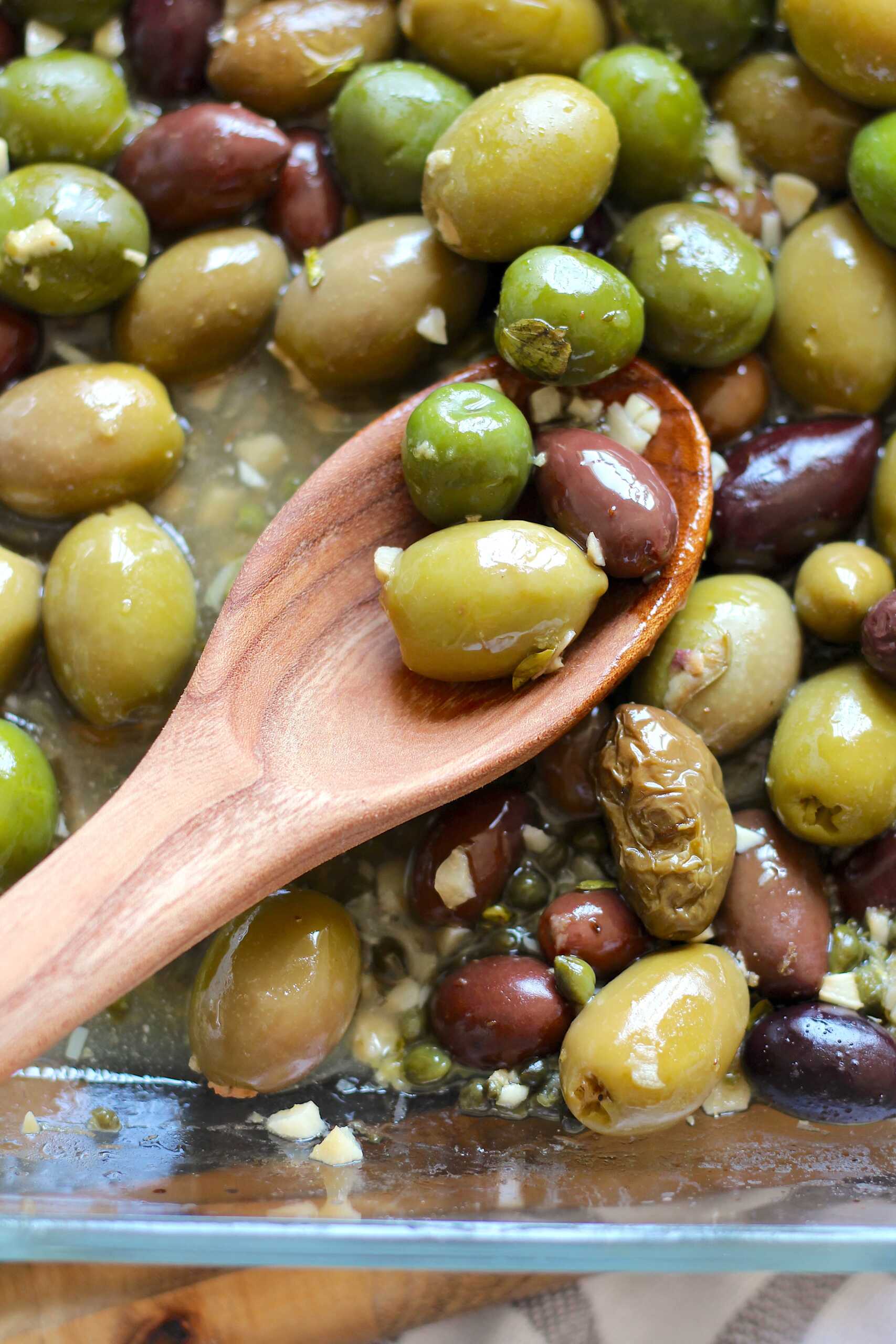 Garlic Roasted Olives 4-min
