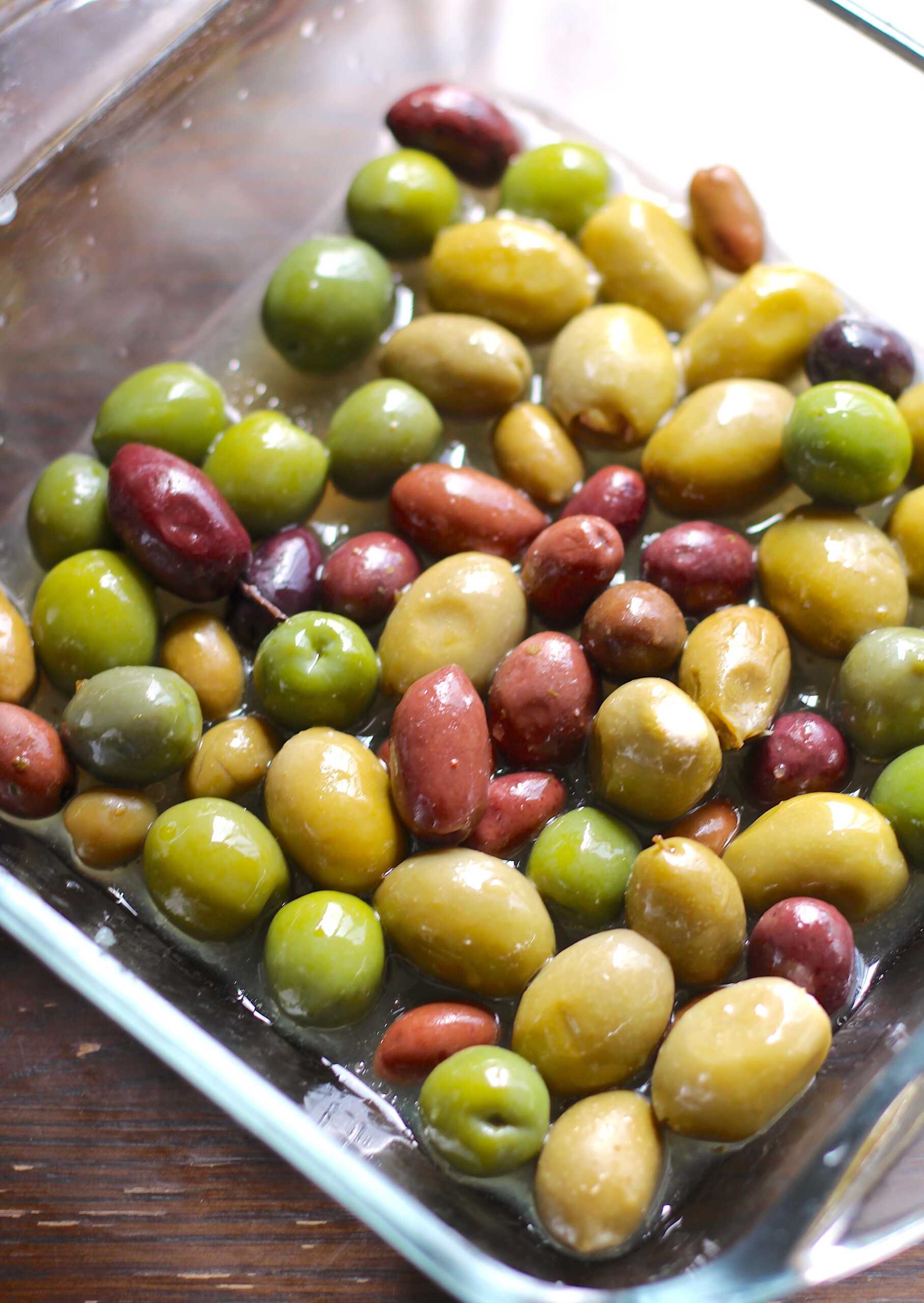 Garlic Roasted Olives 5-min