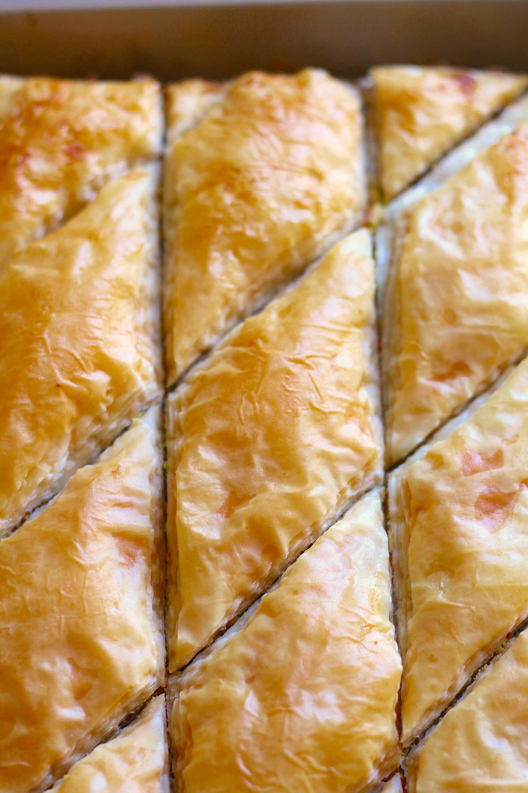 Pistachio baklava 5-min
