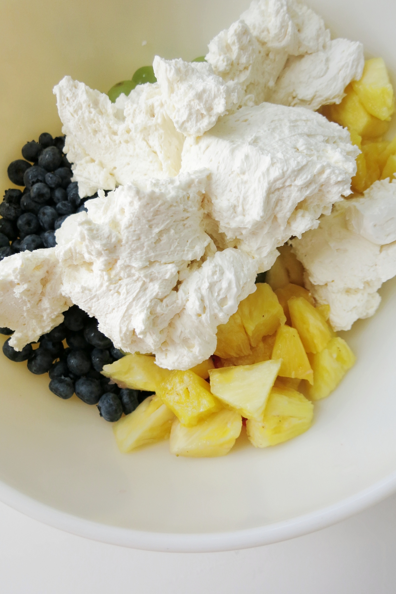 Cheesecake Fruit Salad