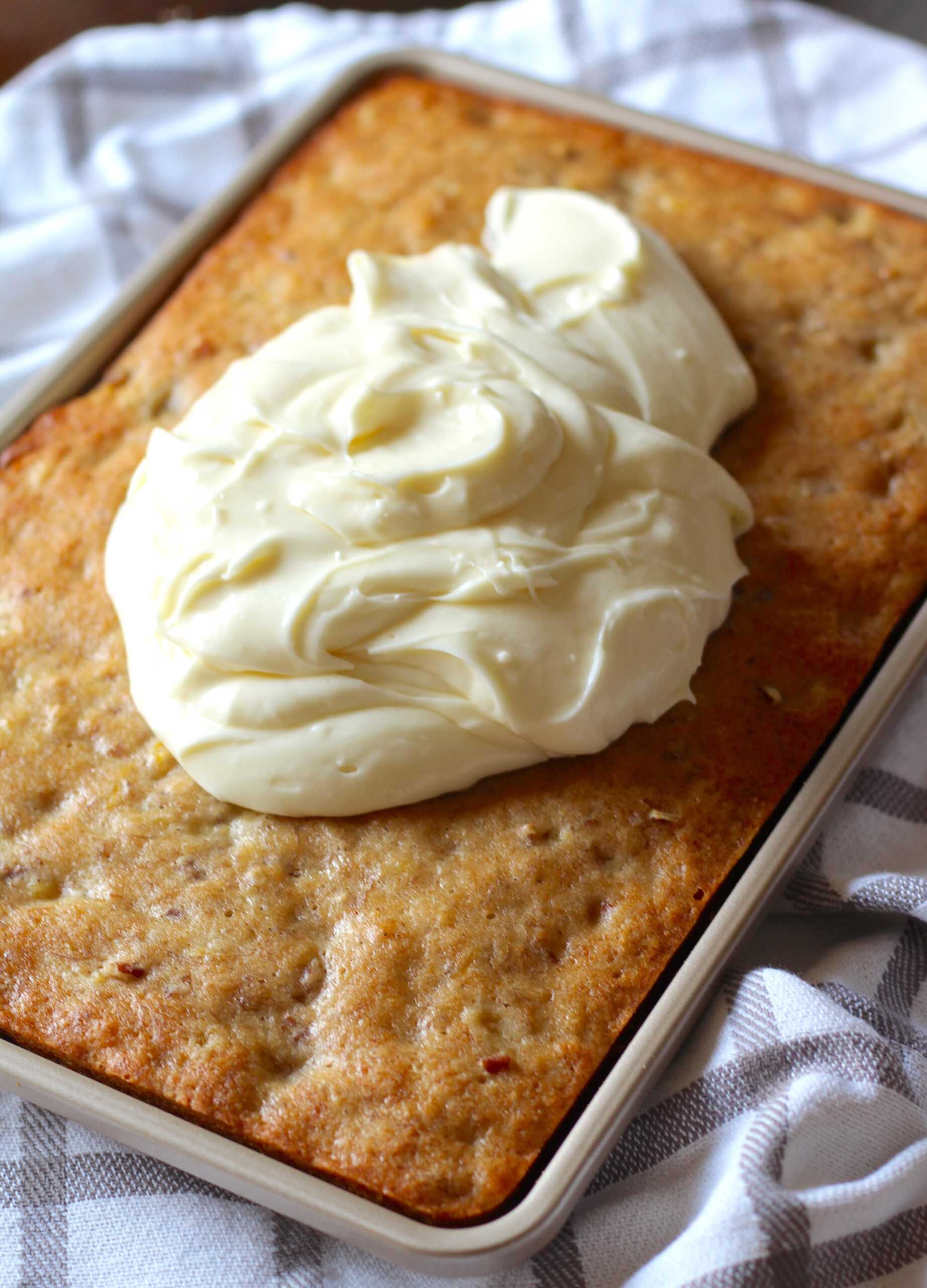 Hummingbird sheet cake 4-min