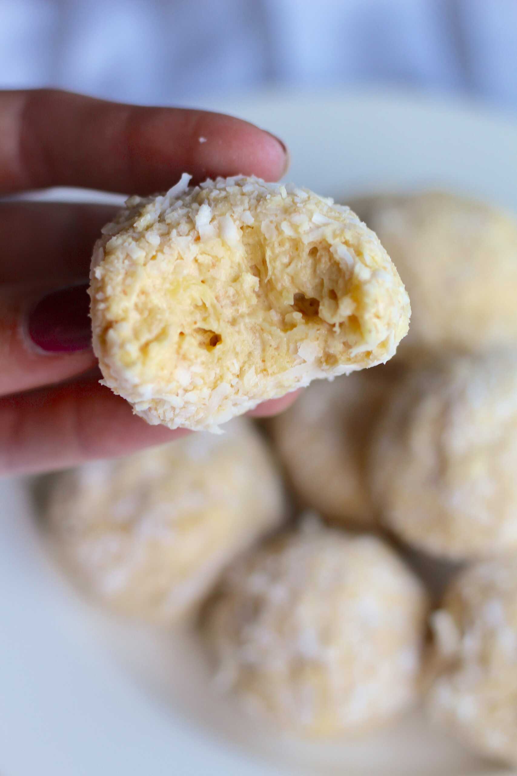 Pineapple balls 6-min