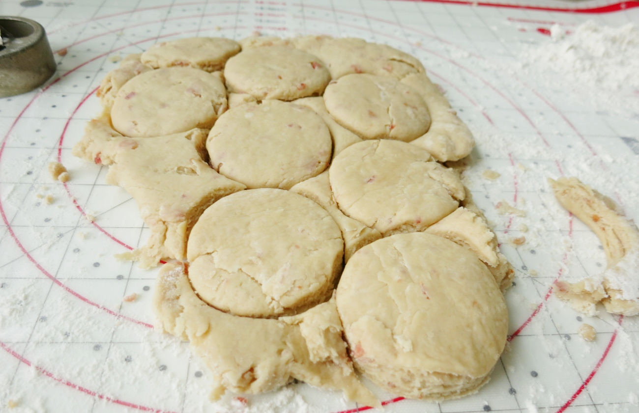 Brown Sugar Bacon Buttermilk Biscuits