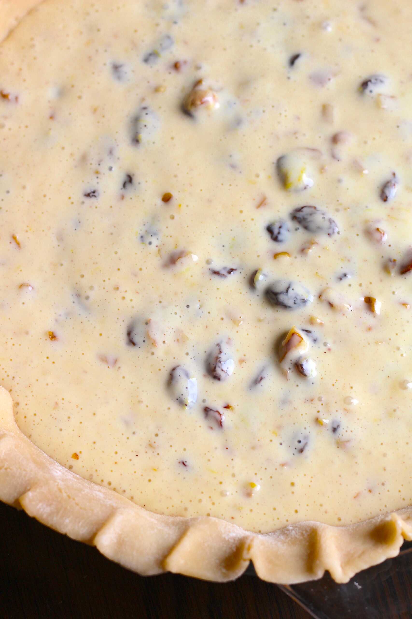 Sour Cream Raisin Pie 1-min
