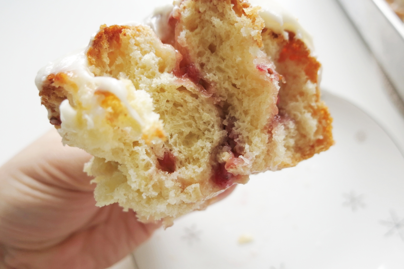 Strawberry Sweet Rolls