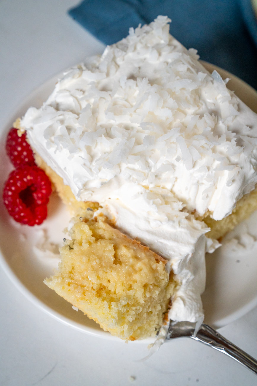 Cream of Coconut Cake Vertical 16