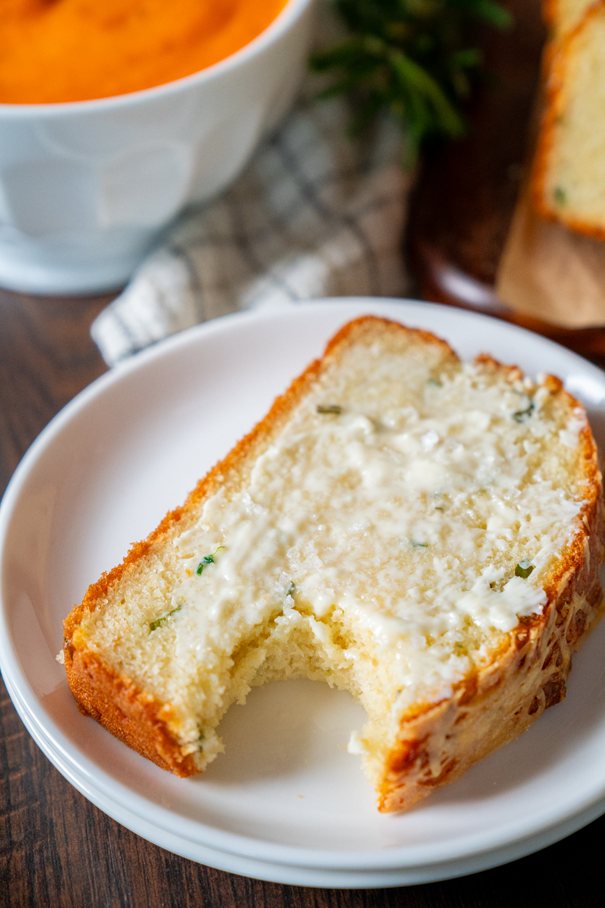 Herb & Garlic Bread Vertical 22