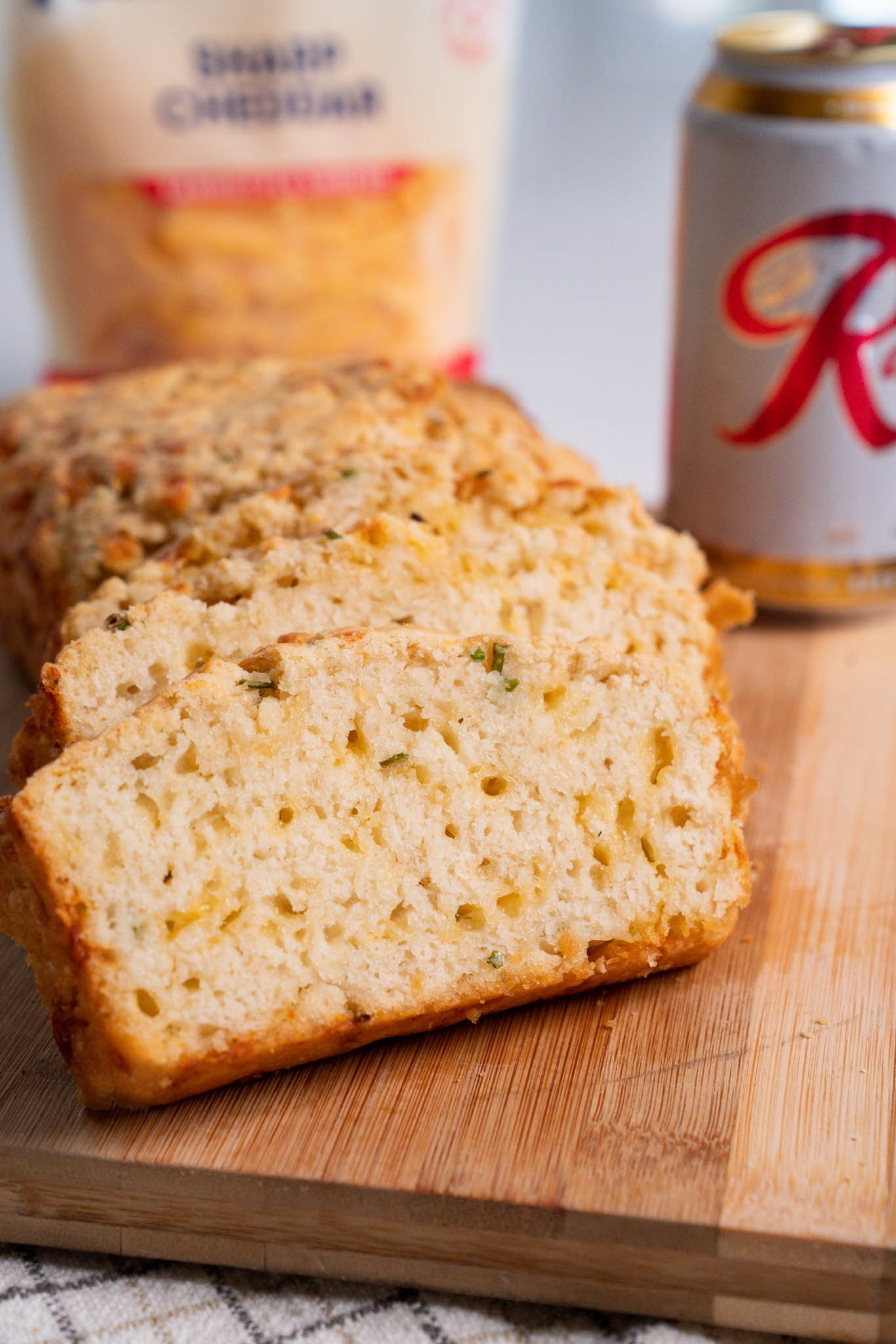 Beer Cheese Bread Vert-09