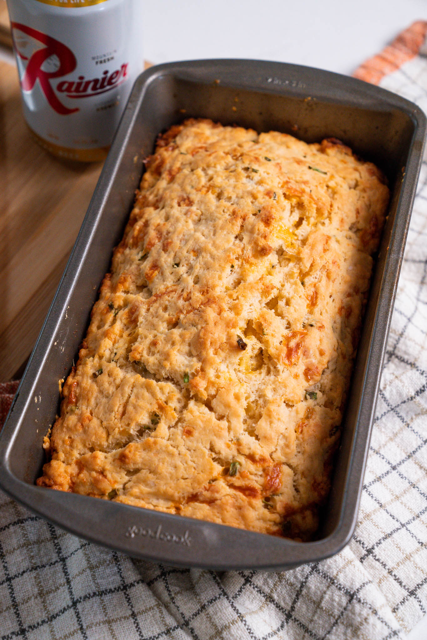 Beer Cheese Bread Vert-19