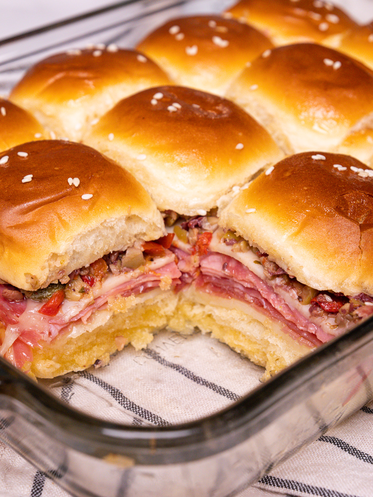 Muffaletta Sliders Vert-16