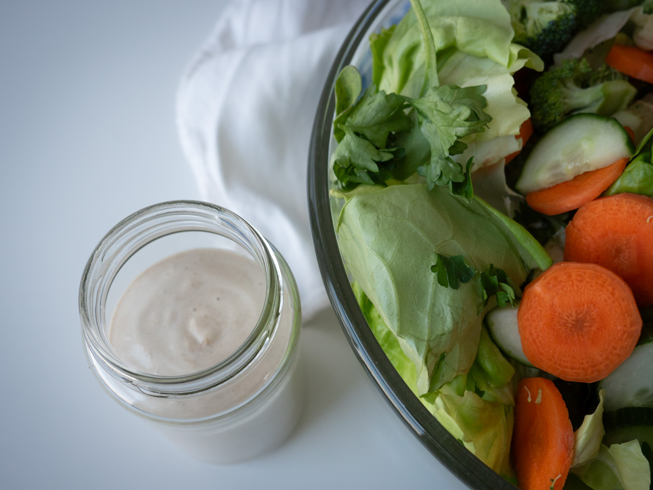 Lemon Tahini Salad Dressing
