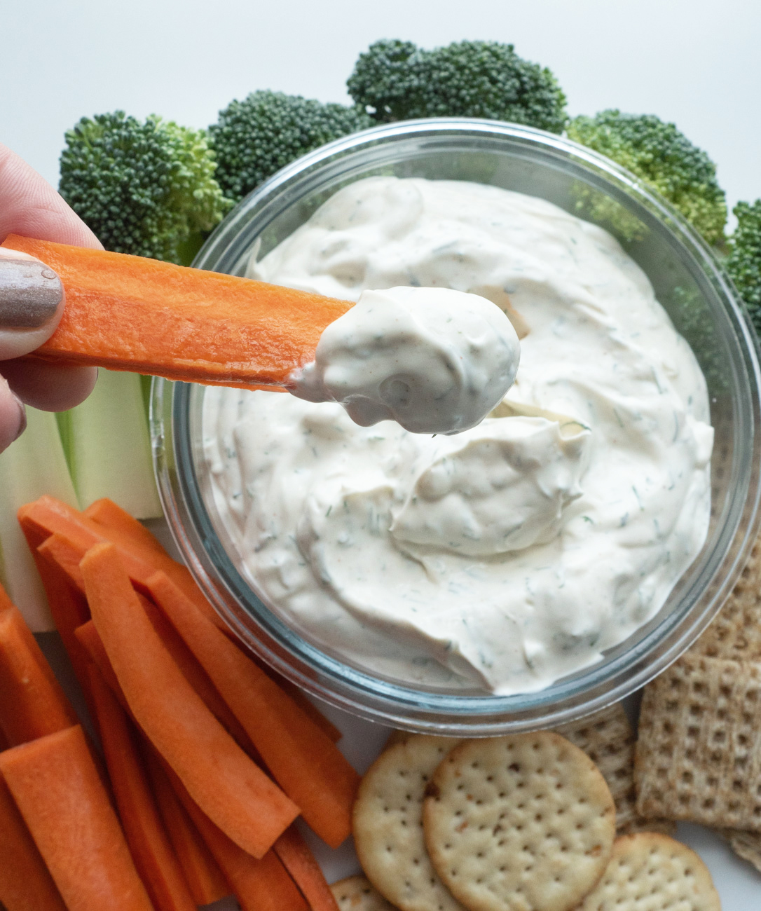 6-Ingredient Dill Dip