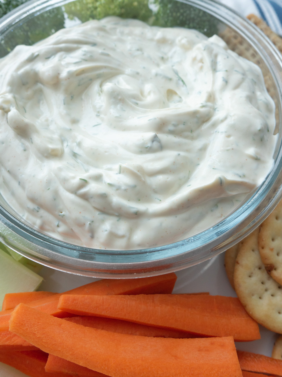 6-Ingredient Dill Dip