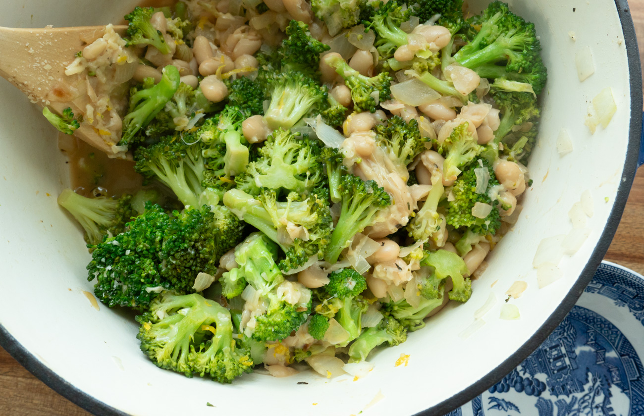 Braised Broccoli and Beans
