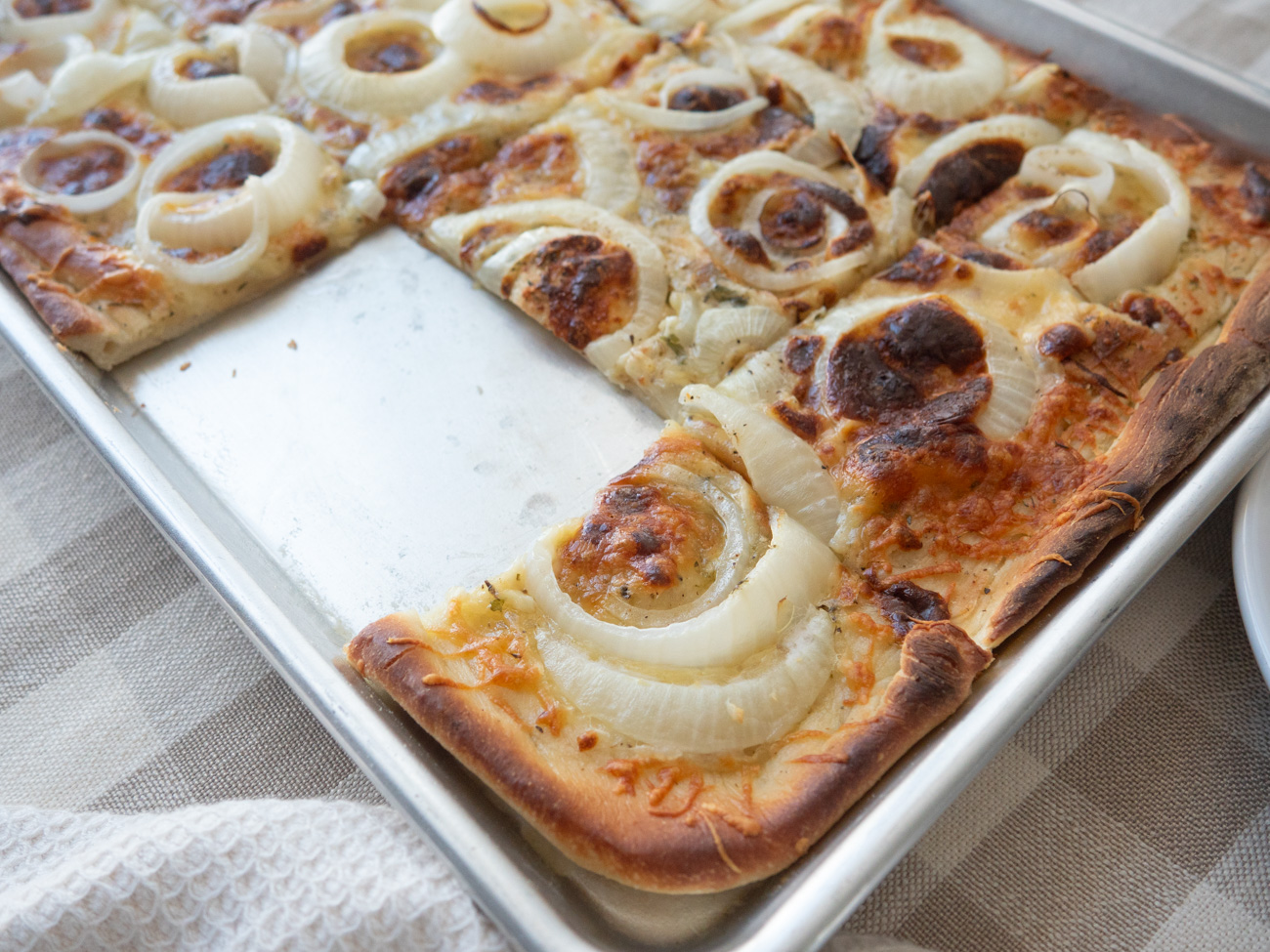 Tennessee Onion Pizza