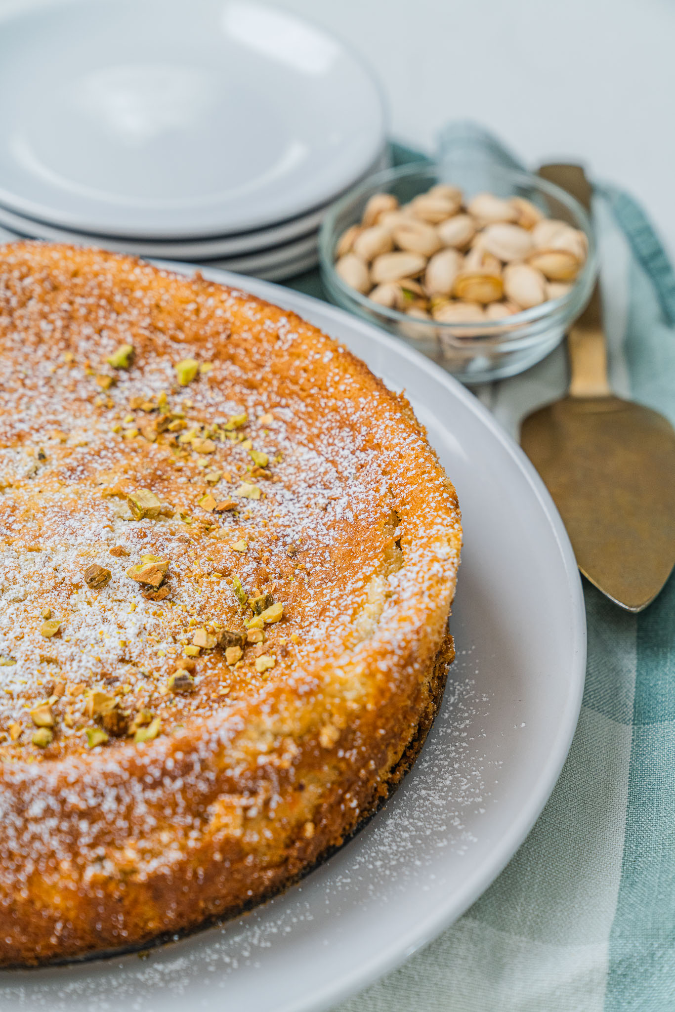 French Pistachio Cake Vert-13