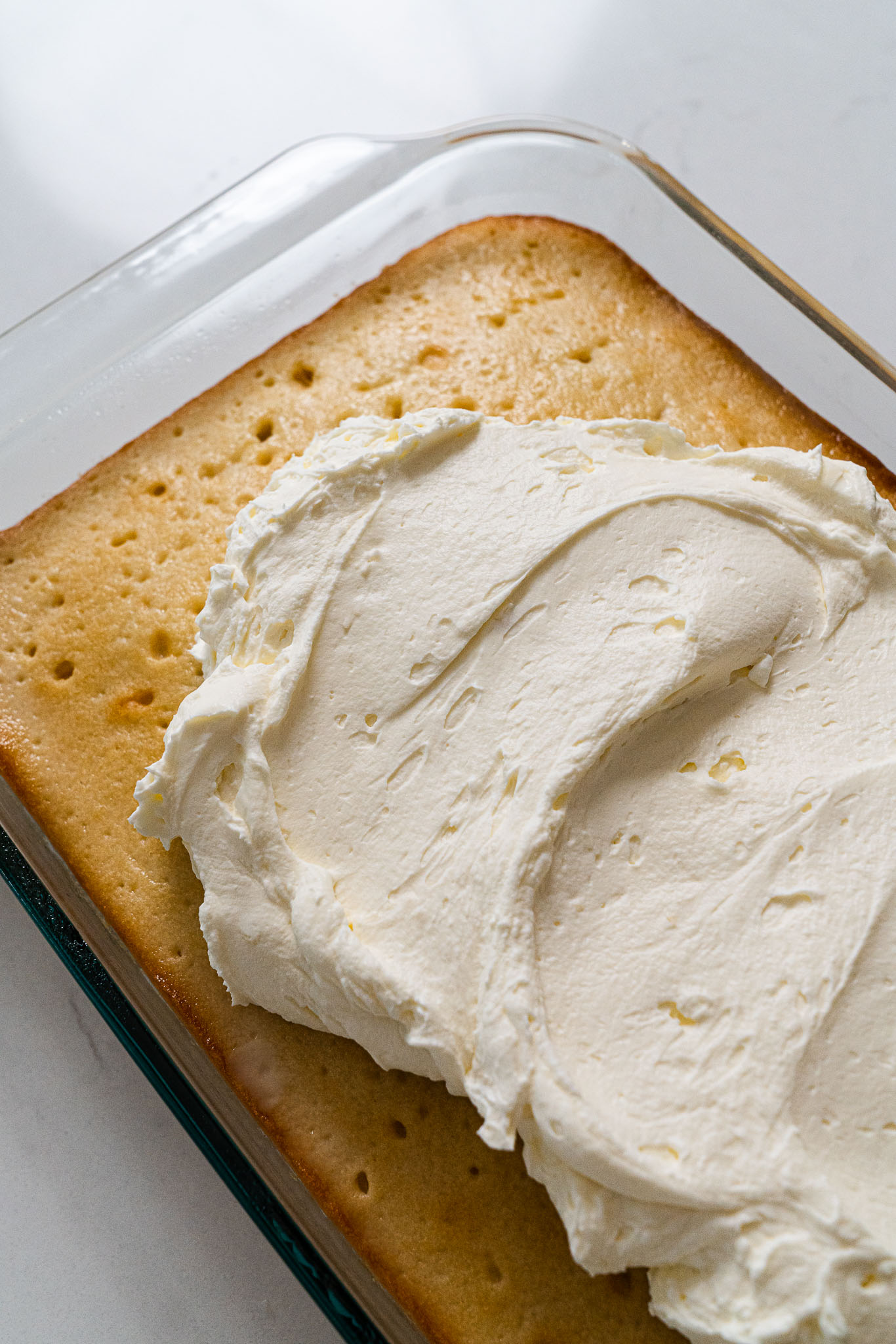 Coconut Cloud Cake Vert-21