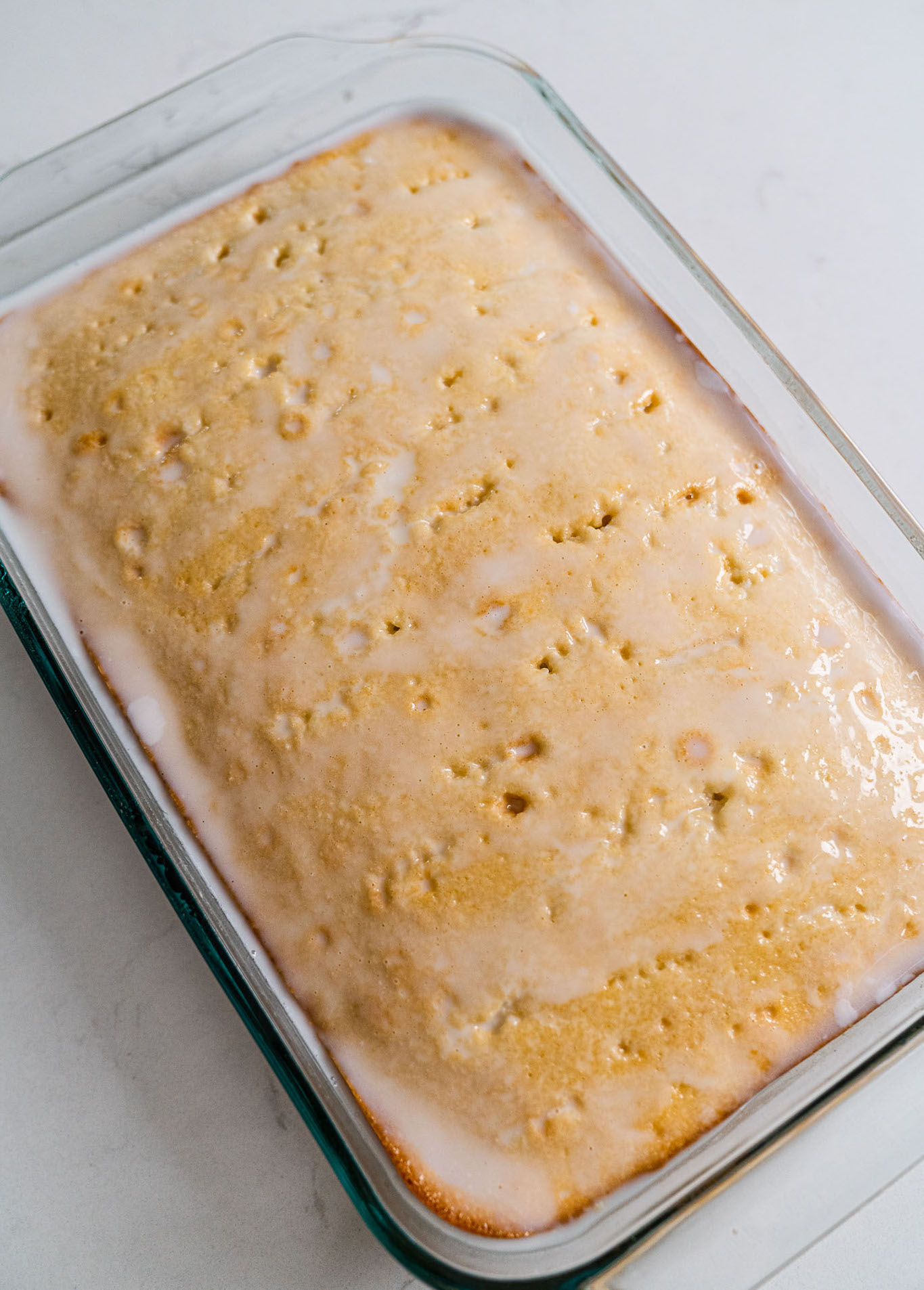 Coconut Cloud Cake Vert-24
