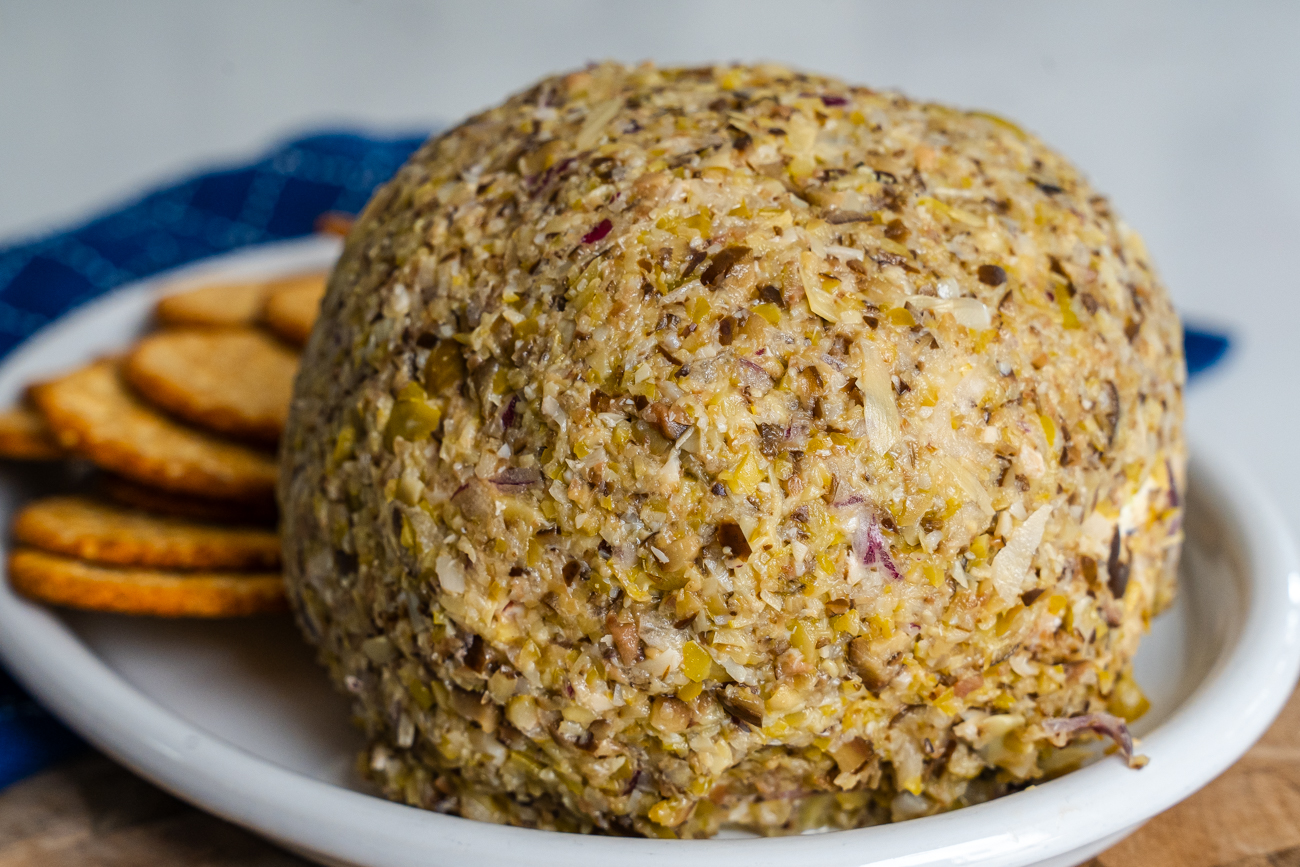 Muffuletta Cheese Ball Horizontal 2